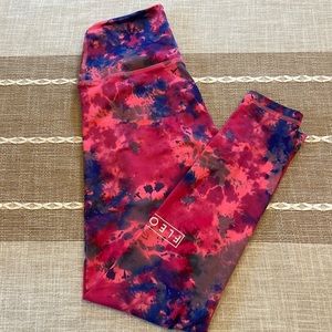 Lightly worn FLEO Heather Riot El Toro 25” Leggings Size Medium